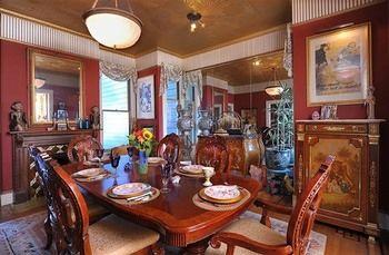 Bed and breakfast Noe's Nest 4*
